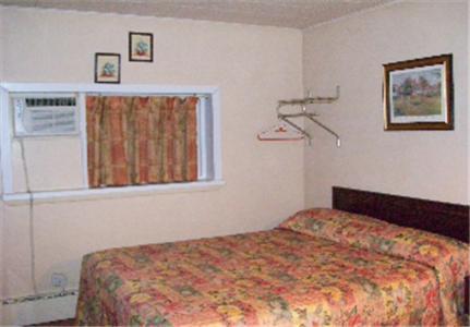 Hillside Inn Pembroke Extérieur photo